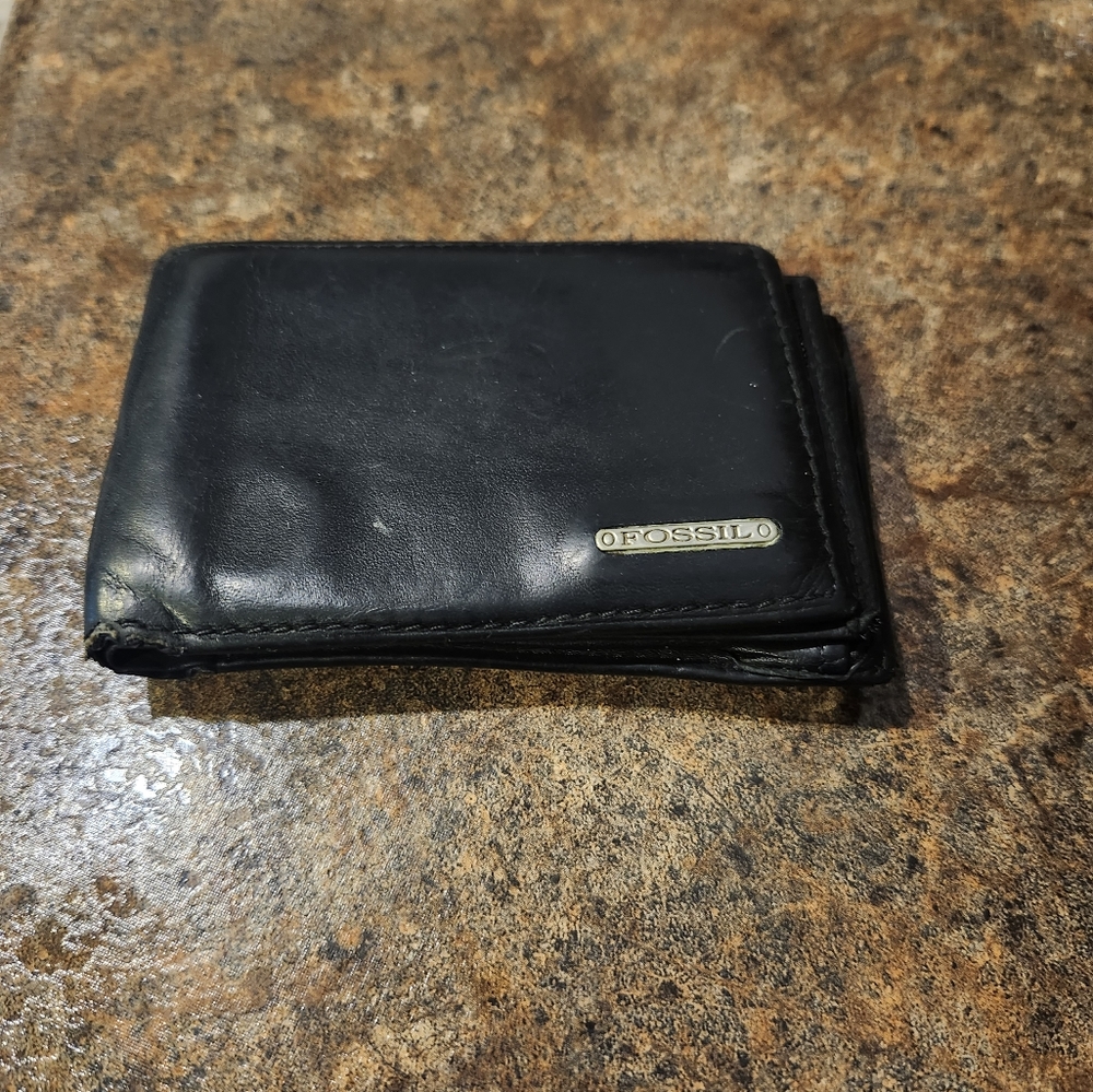 Leather Fossil Bifold wallet